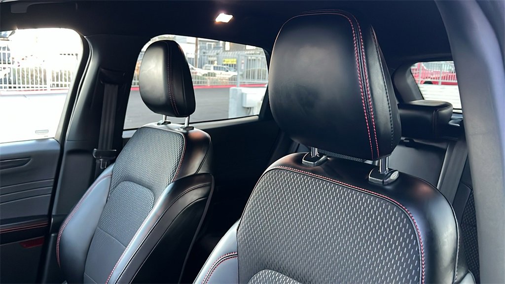 New 2025 Ford Escape ST-Line w/ Equipment Group 301A image 12