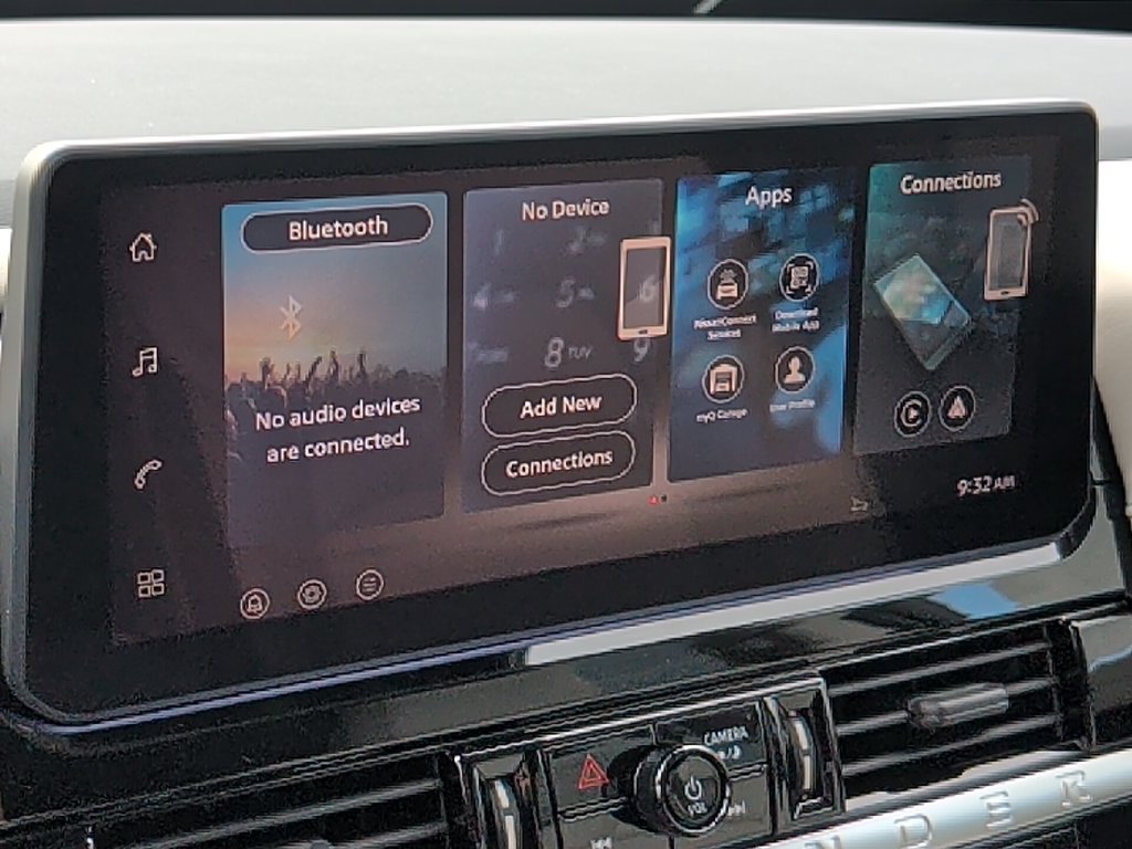 New 2026 Nissan Pathfinder SL FWD image 20