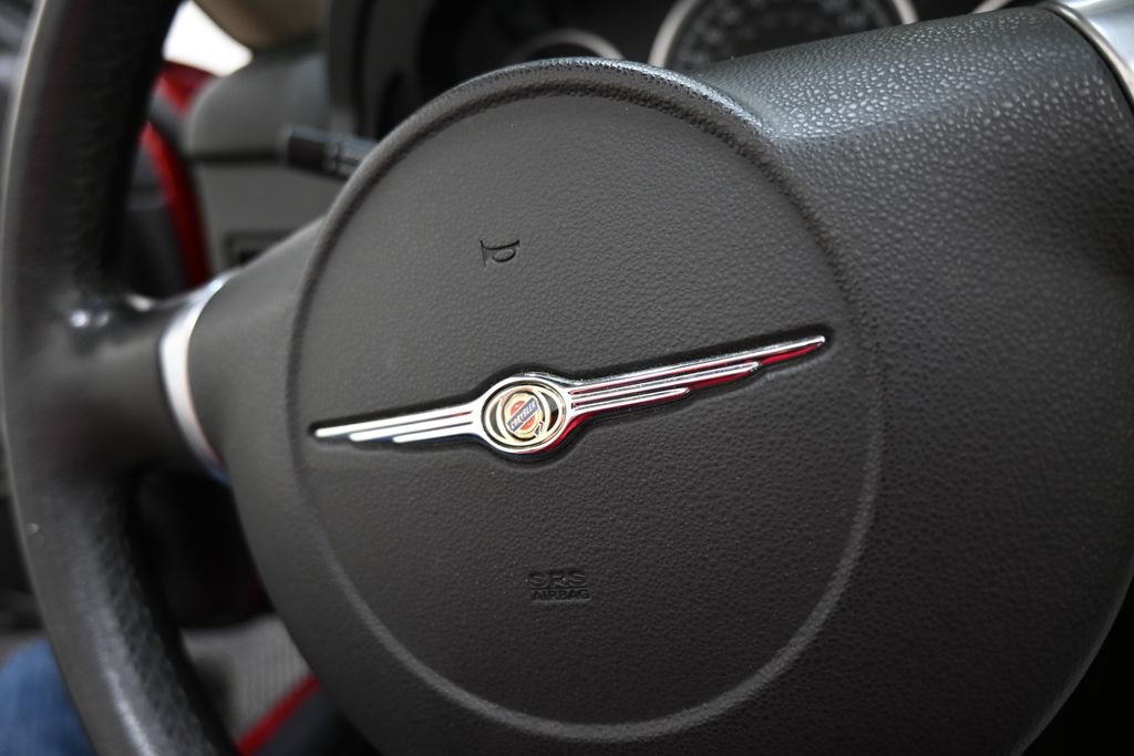 Used 2007 Chrysler Crossfire Convertible w/ Special Edition Group RWD image 19