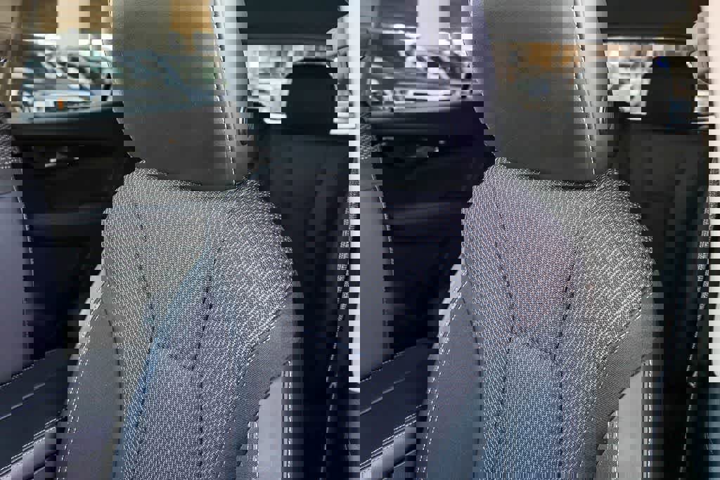 Used 2023 Buick Envision Preferred image 25