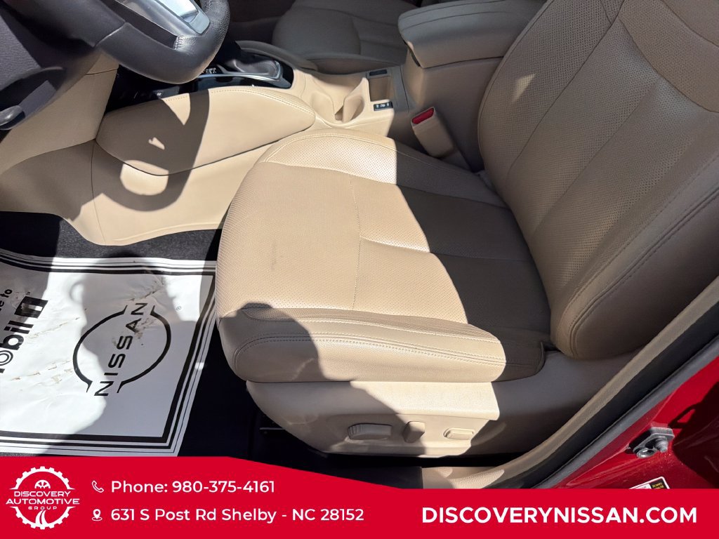 Certified 2019 Nissan Rogue SL FWD image 14