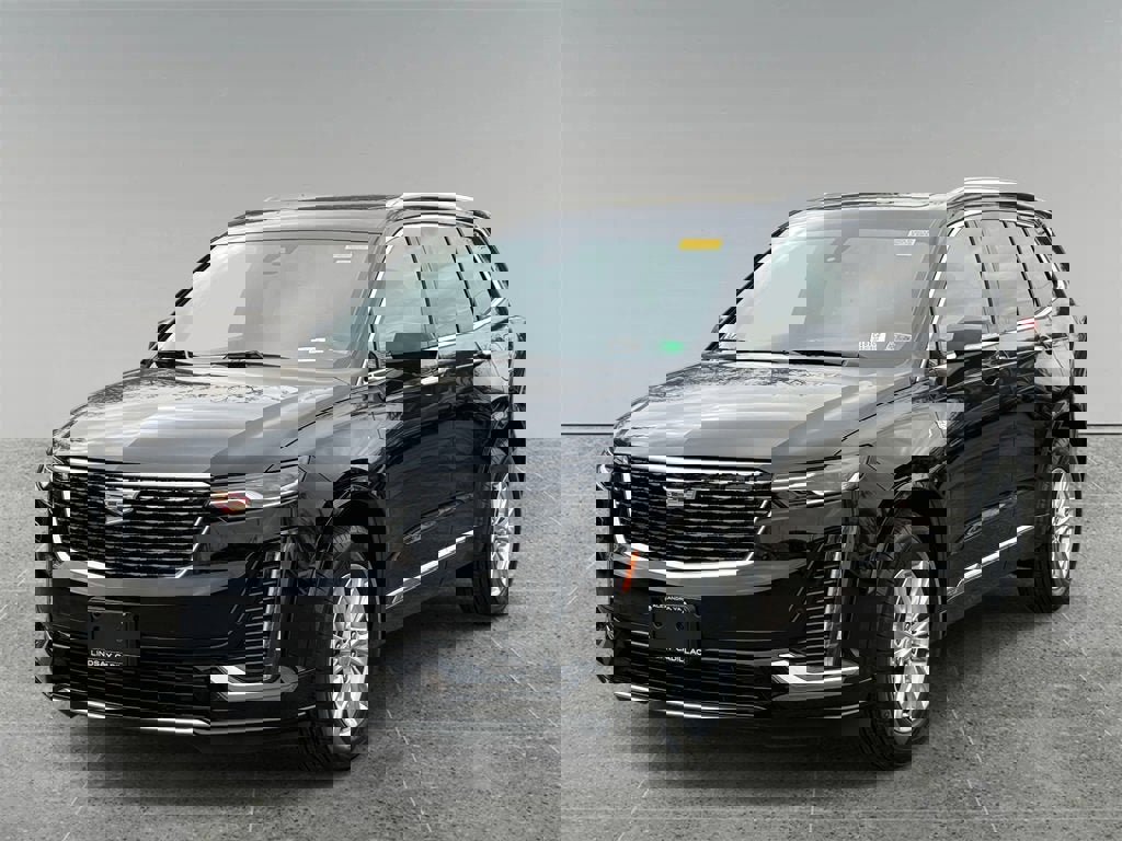 New 2025 Cadillac XT6 Luxury