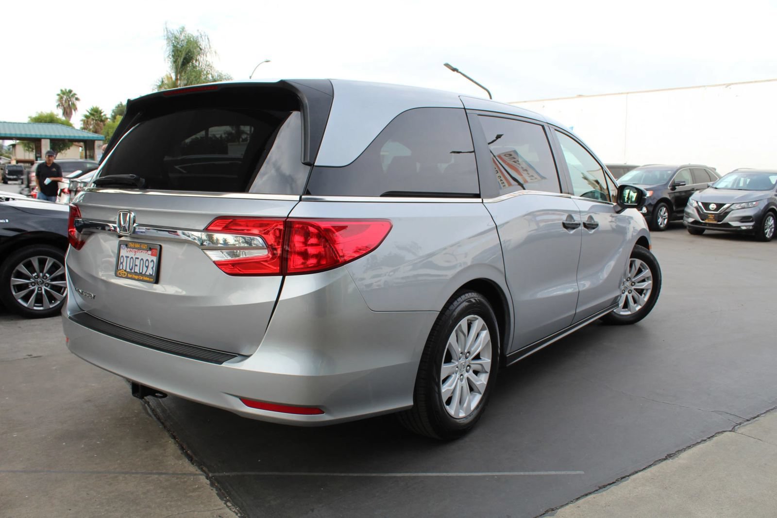 Used 2020 Honda Odyssey LX image 5