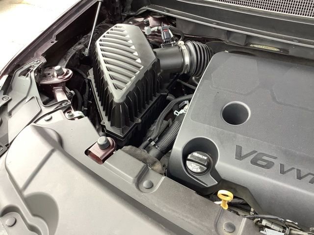 Used 2020 Chevrolet Traverse LT w/ LT Premium Package FWD image 16