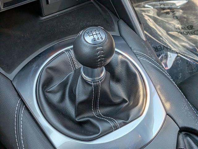Used 2024 MAZDA MX-5 Miata Club RWD image 12