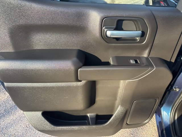 Used 2021 Chevrolet Silverado 1500 LT image 20