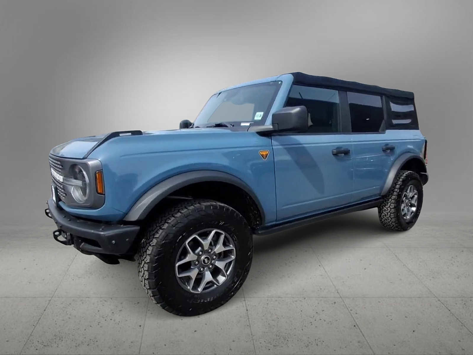 Used 2021 Ford Bronco Badlands image 4