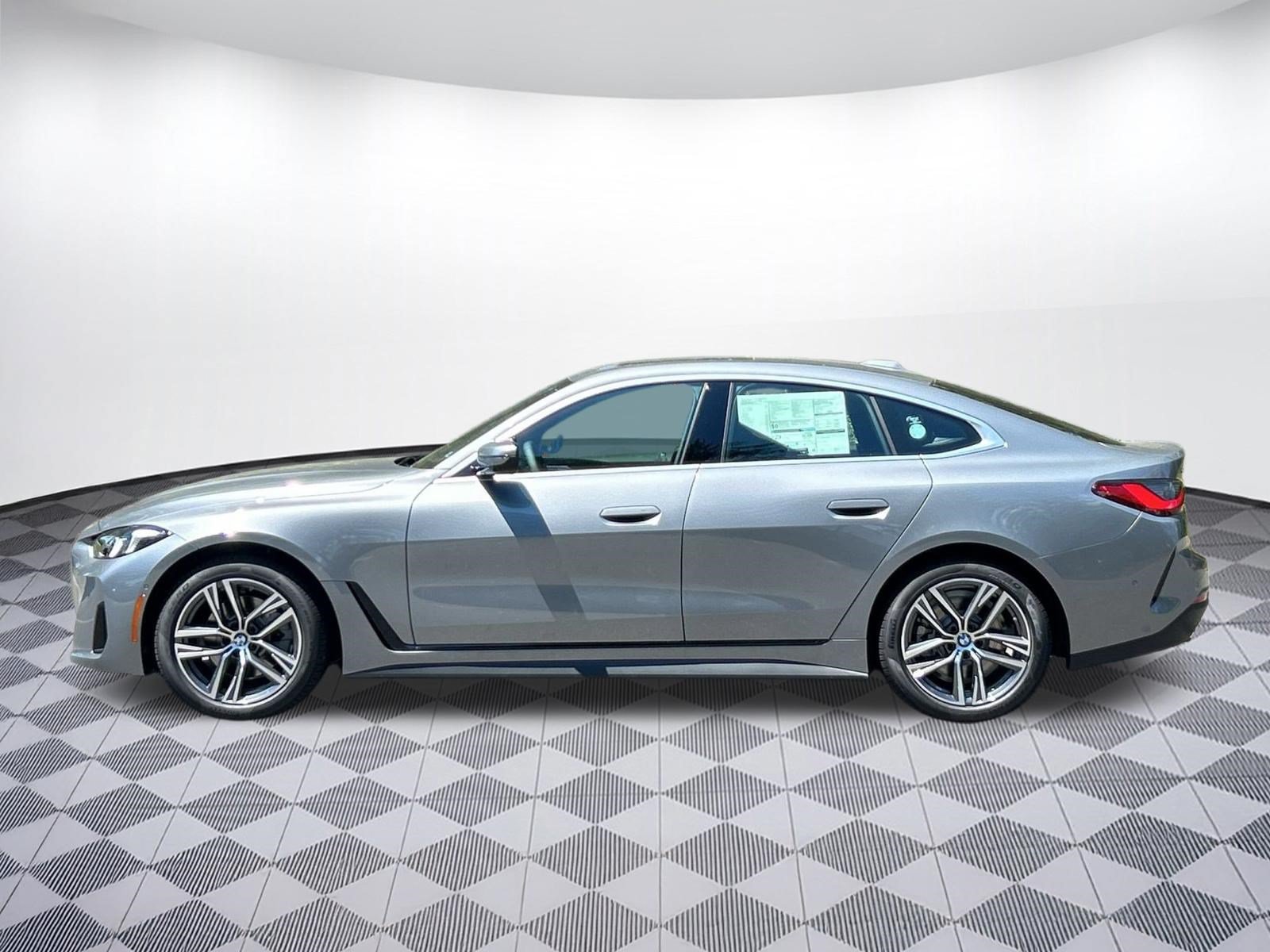 New 2026 BMW 430i xDrive w/ Premium Package AWD/4WD image 2