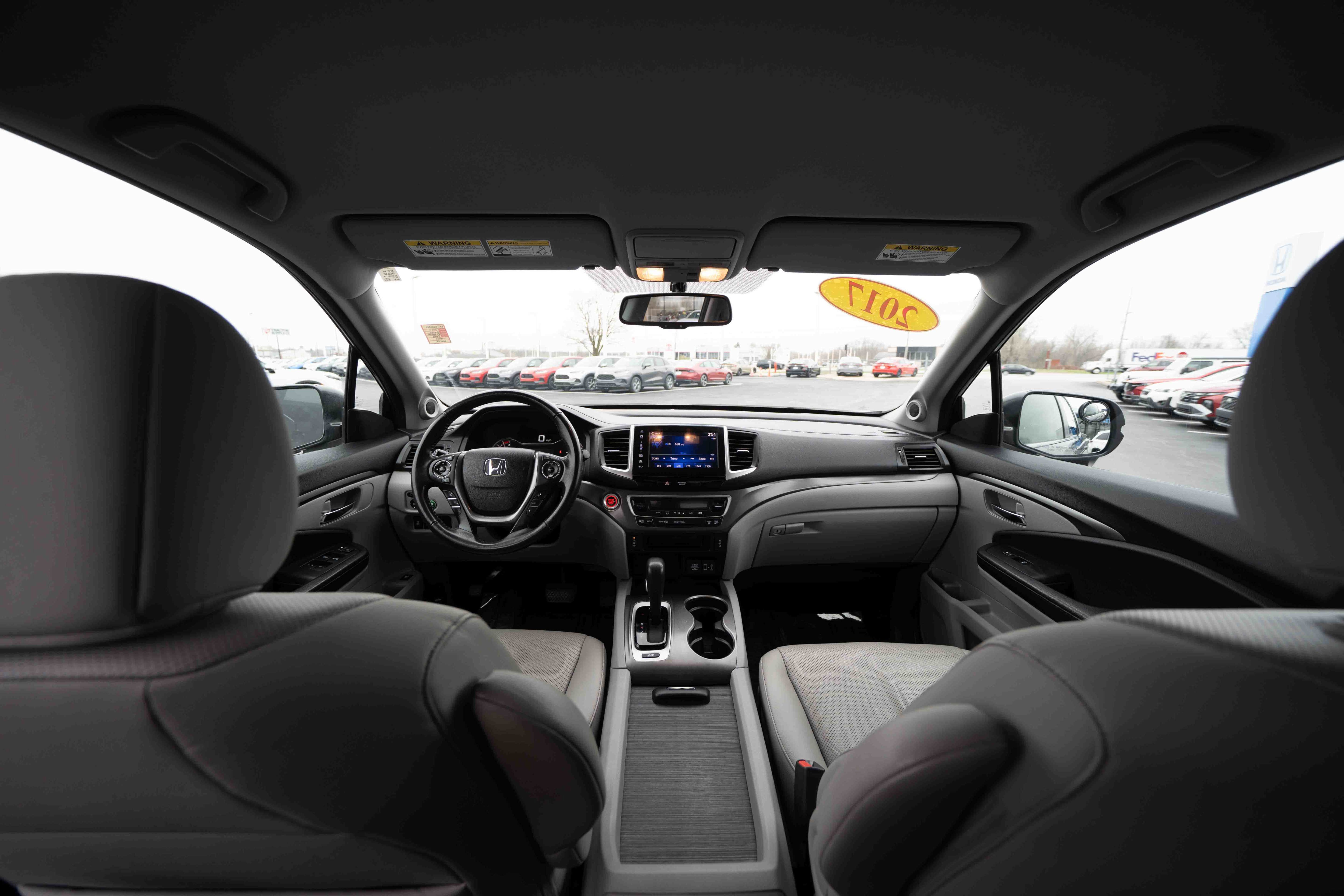 Used 2017 Honda Ridgeline RTL-T image 19