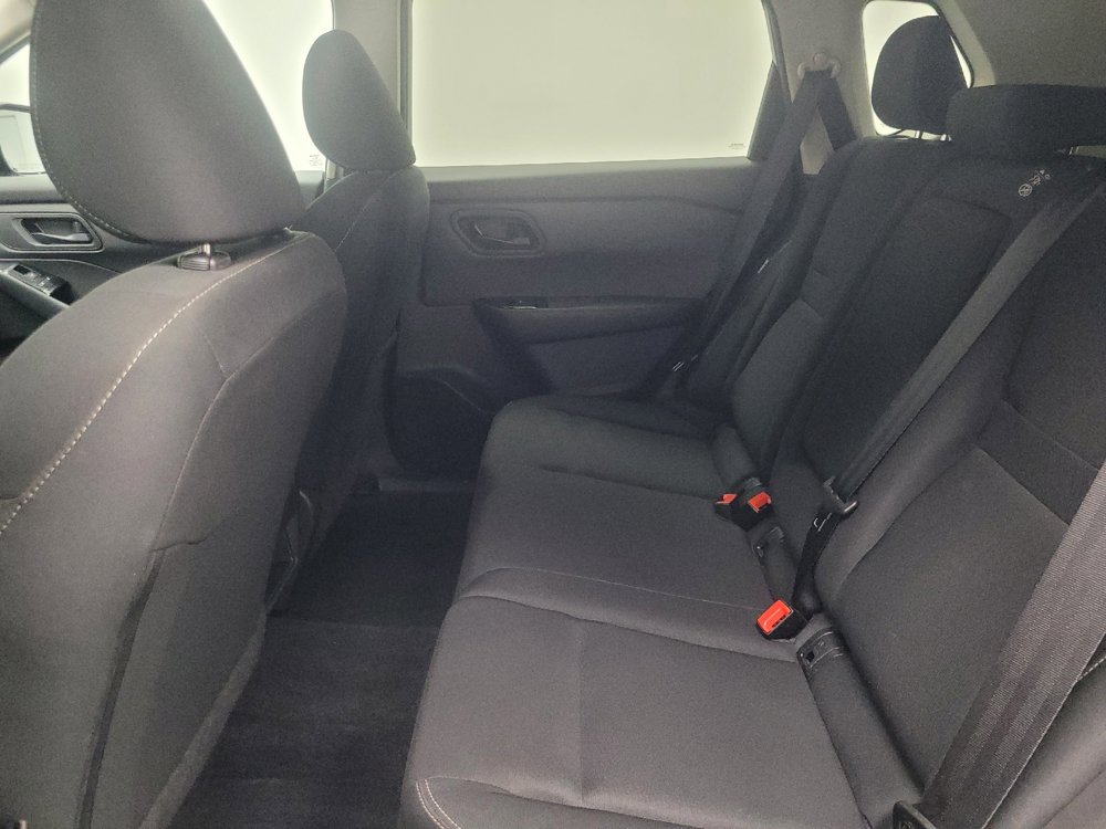 Used 2024 Nissan Rogue S AWD/4WD image 18