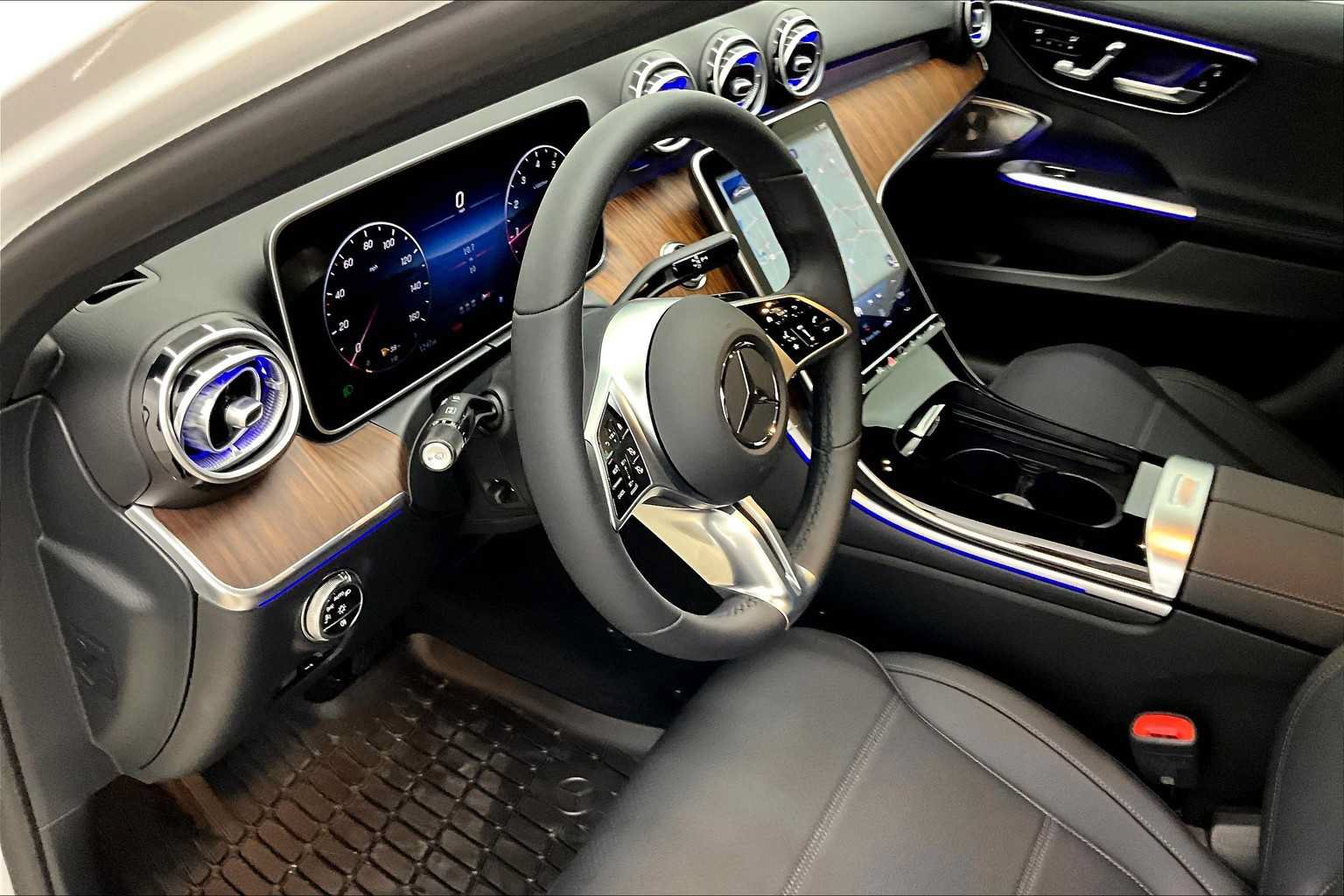 New 2025 Mercedes-Benz C 300 Sedan image 8