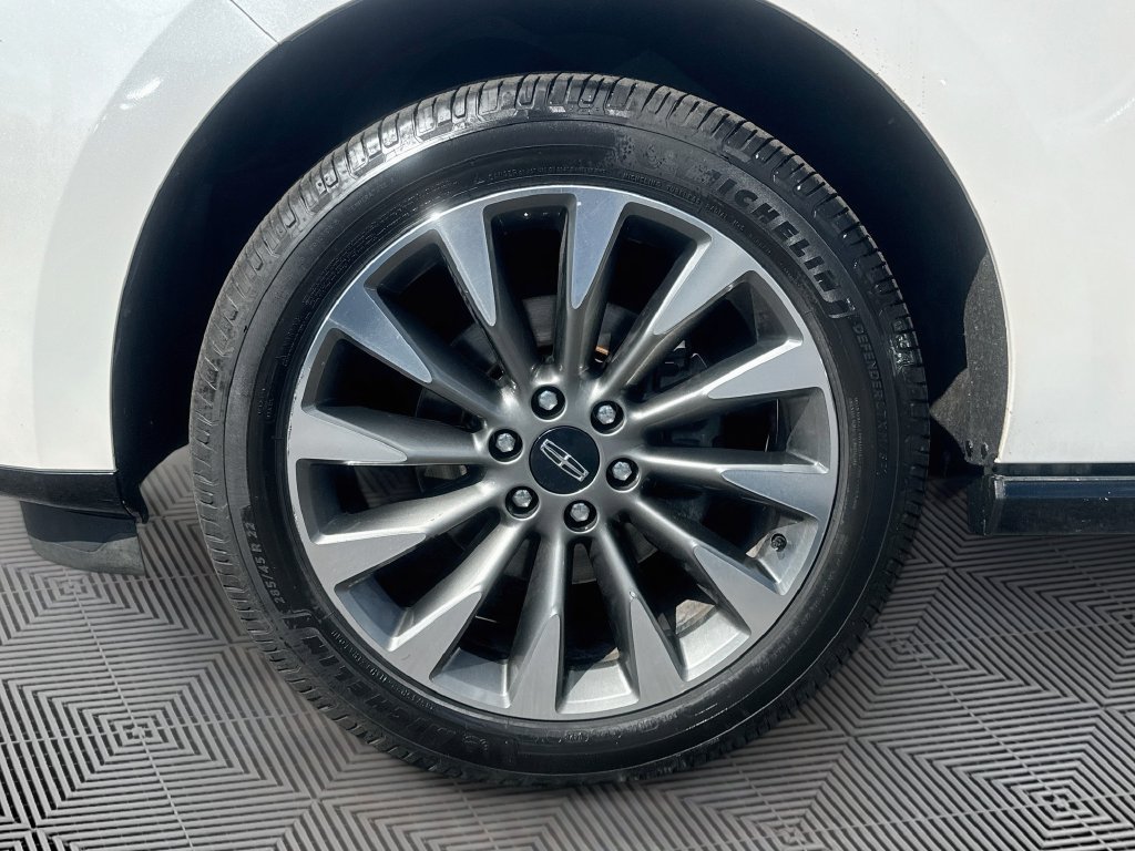 Used 2018 Lincoln Navigator Select AWD/4WD image 35