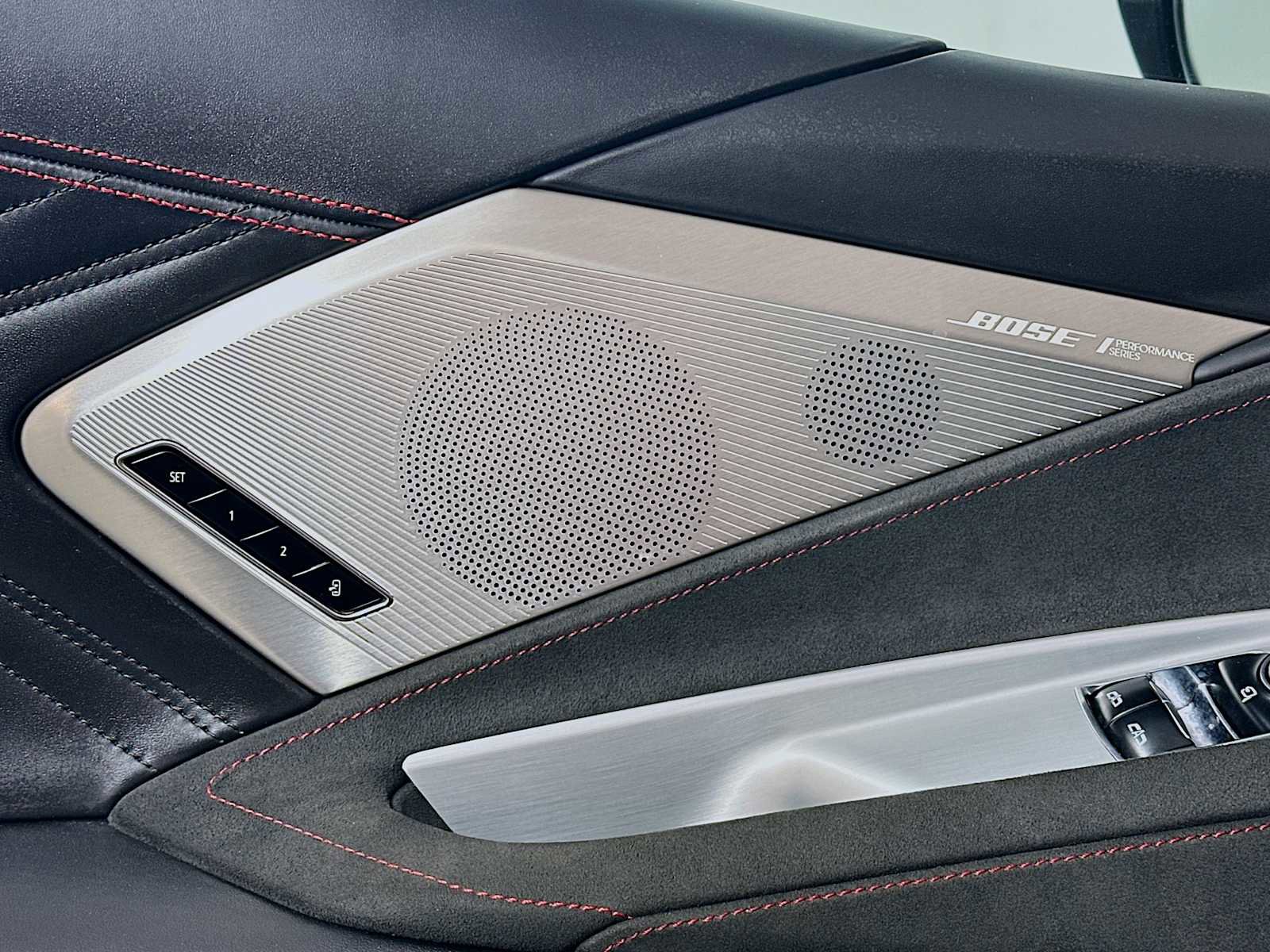 Used 2025 Chevrolet Corvette Z06 w/ Chrome Exterior Badge Package image 12