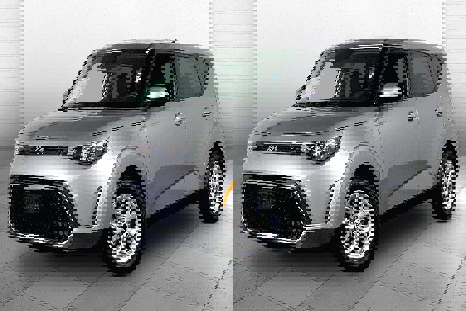 Certified 2025 Kia Soul LX image 12