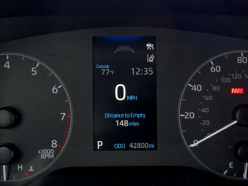 Used 2025 Toyota Corolla LE FWD image 20