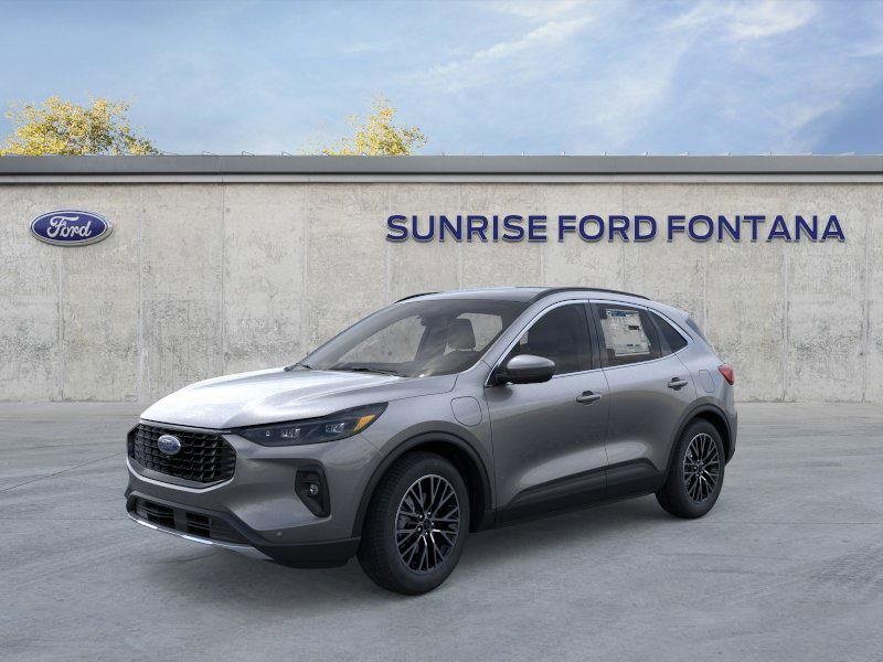 New 2025 Ford Escape SE w/ PHEV Premium Package