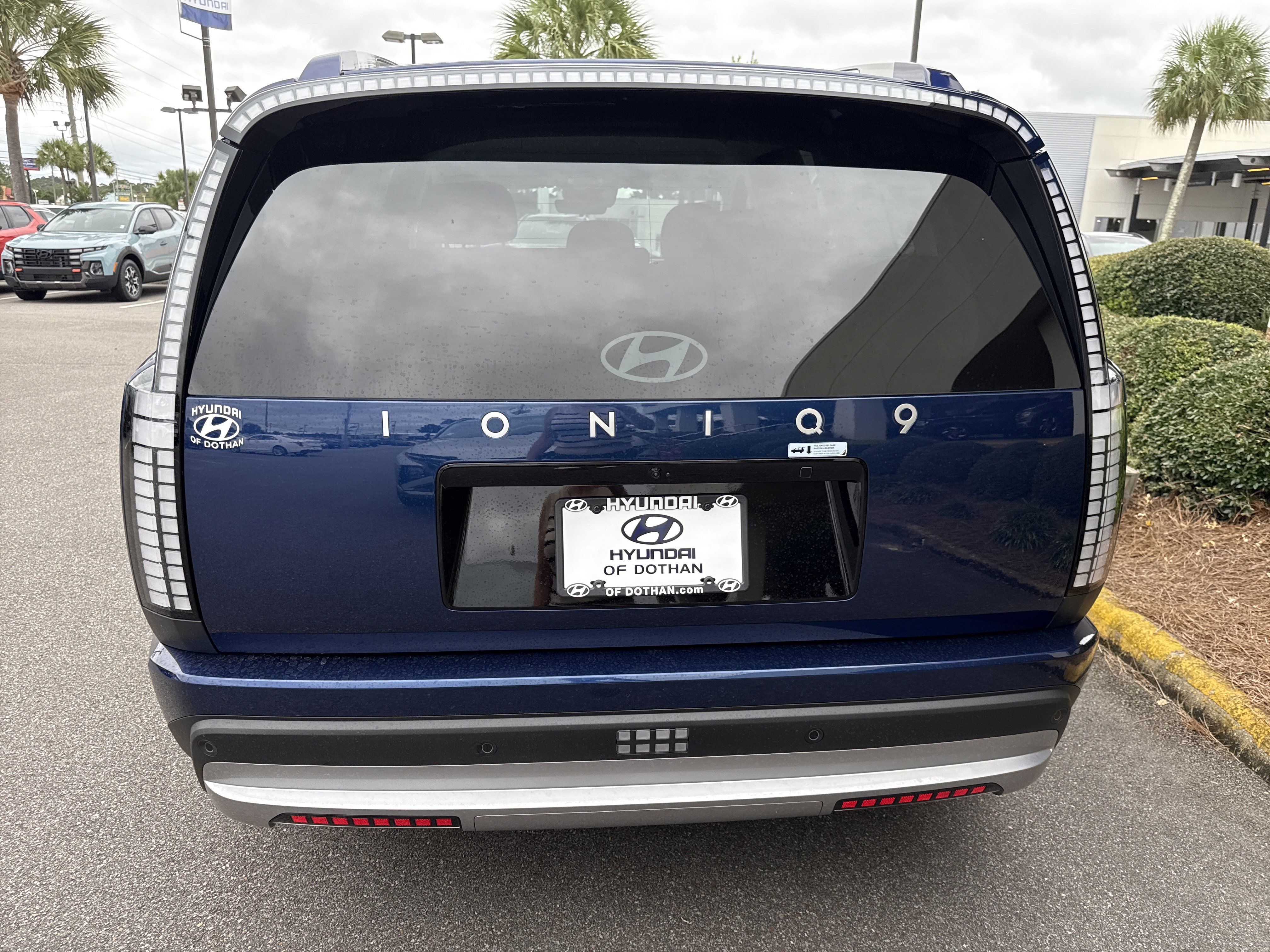 New 2026 Hyundai Ioniq 9 S image 3