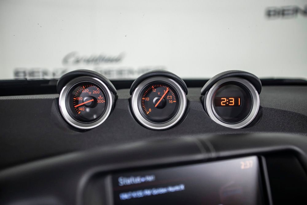 Used 2018 Nissan 370Z Touring image 29