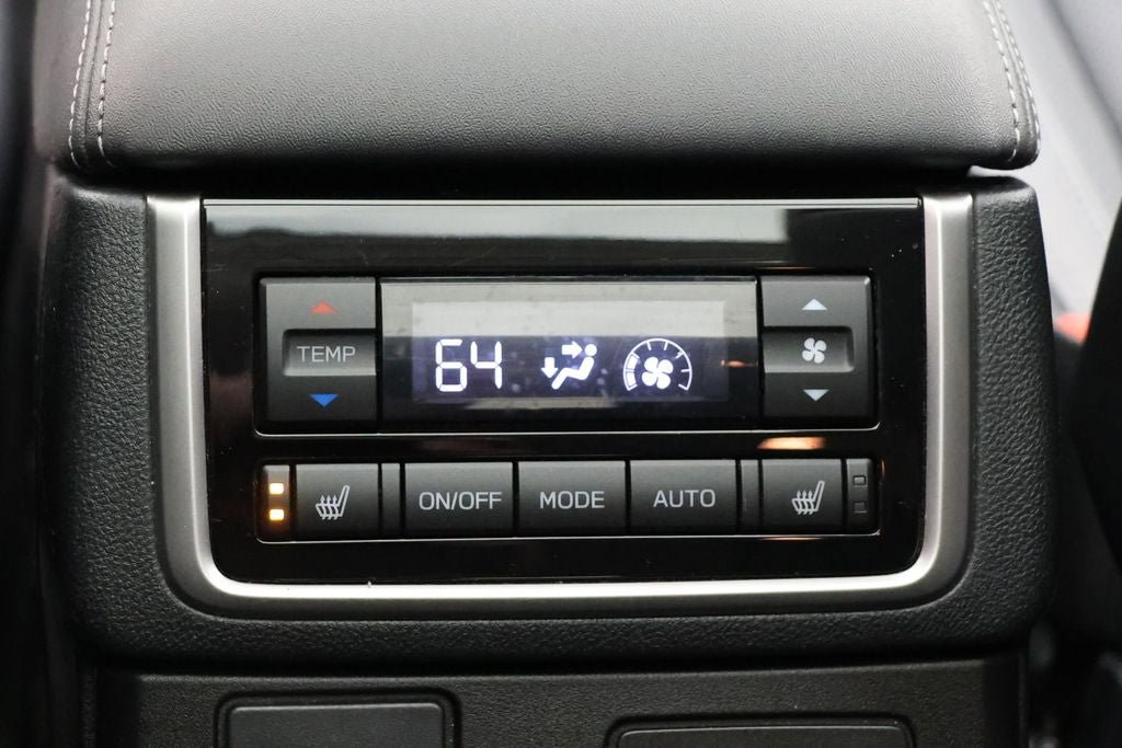 Used 2023 Subaru Ascent Limited w/ Technology Package AWD/4WD image 12