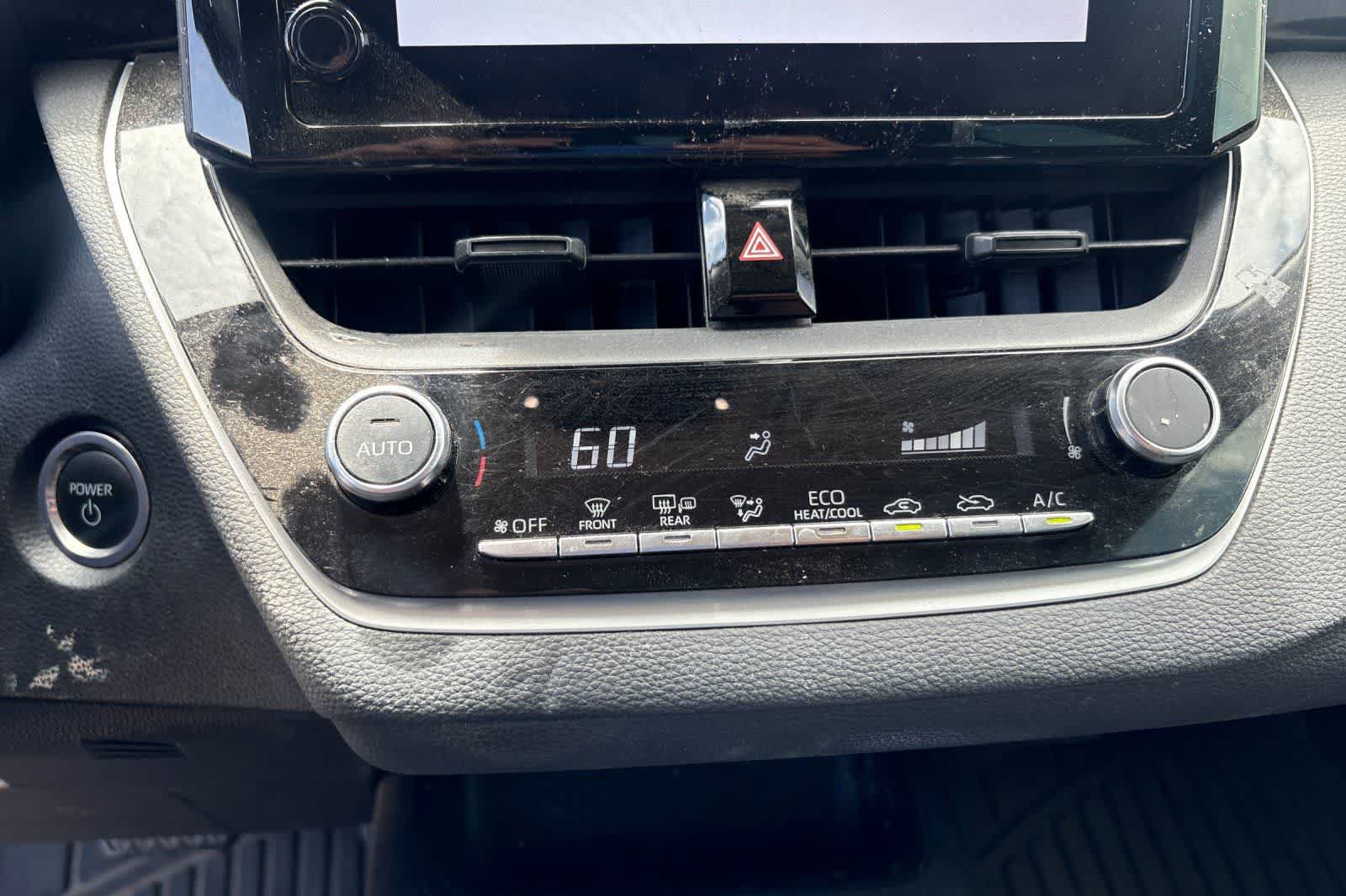 Used 2023 Toyota Corolla LE w/ LE Convenience Package FWD image 20