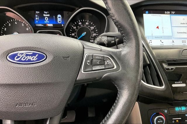 Used 2018 Ford Focus Titanium FWD image 24