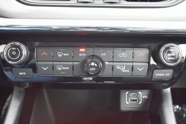 Used 2022 Jeep Compass Limited w/ Sun and Sound Group image 29