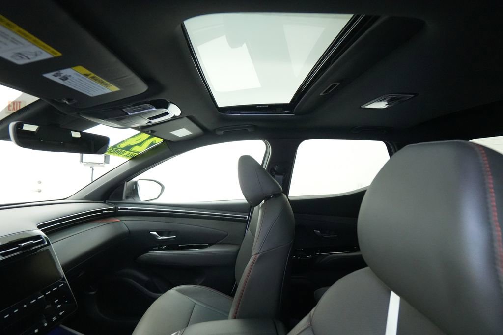 Used 2024 Hyundai Santa Cruz Limited image 18