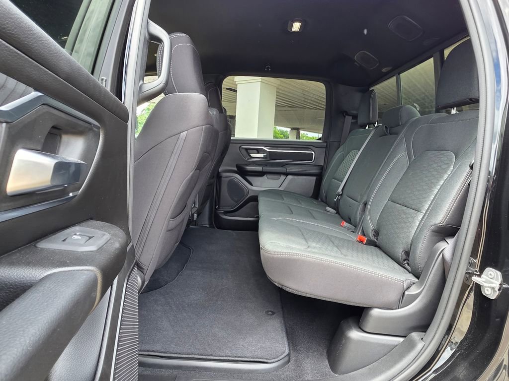 Used 2025 RAM 1500 Big Horn RWD image 12
