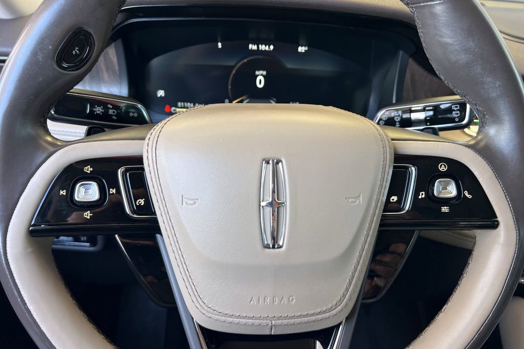 Used 2020 Lincoln Aviator Reserve RWD image 27