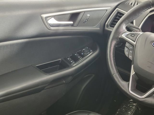 Certified 2018 Ford Edge SEL w/ Equipment Group 201A image 31