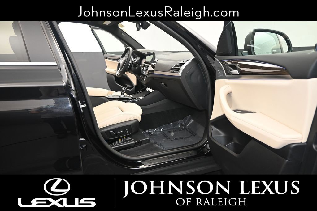Used 2024 BMW X3 sDrive30i w/ Convenience Package RWD image 12