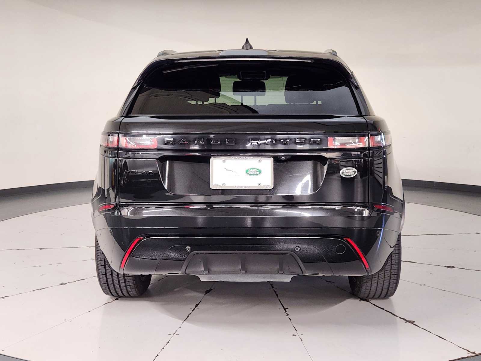 Used 2023 Land Rover Range Rover Velar R-Dynamic S AWD/4WD image 10