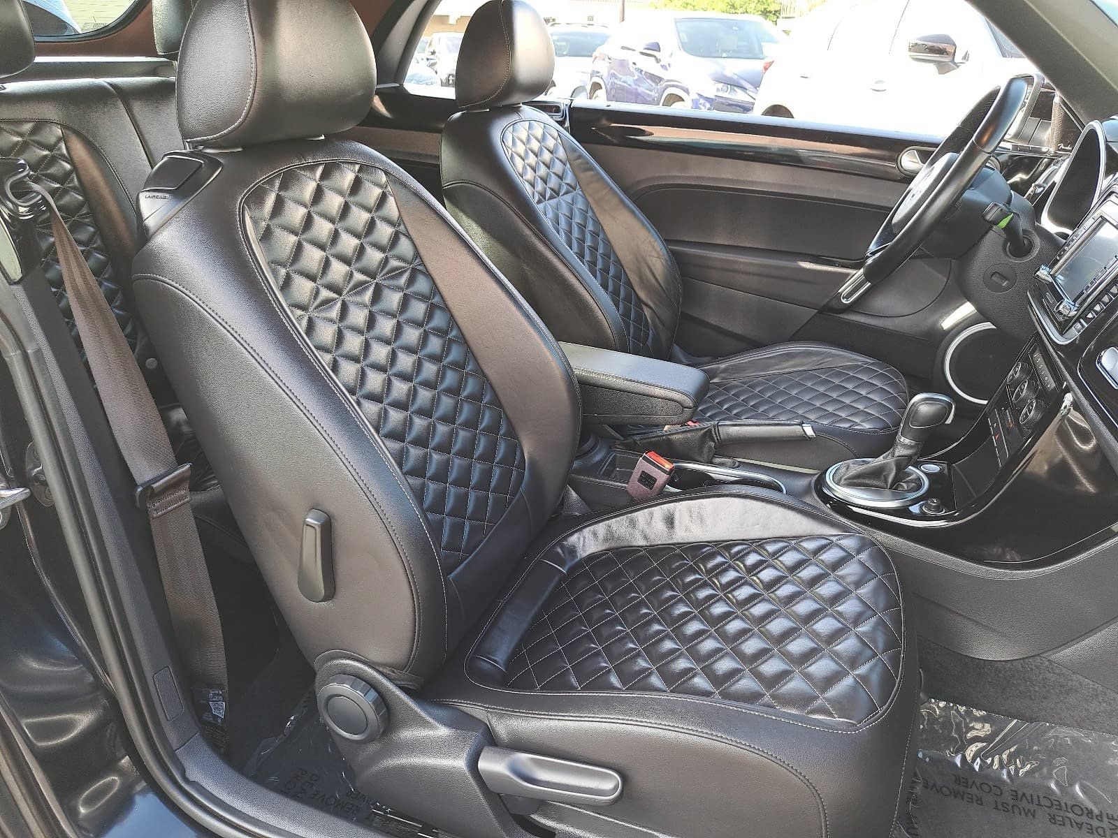 Used 2019 Volkswagen Beetle 2.0T Final Edition SEL FWD image 10