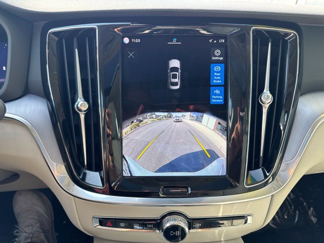 Certified 2025 Volvo S60 B5 Core AWD/4WD image 26