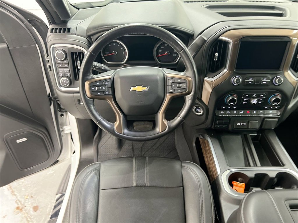 Used 2019 Chevrolet Silverado 1500 High Country w/ High Country Premium Package image 21