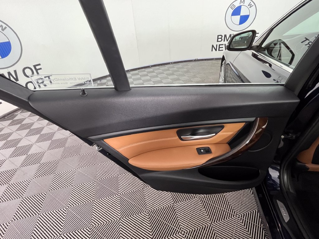 Used 2014 BMW 328i xDrive Sedan AWD/4WD image 21
