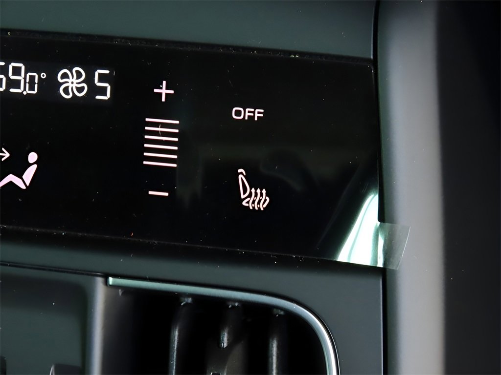 New 2024 Maserati Grecale GT image 19