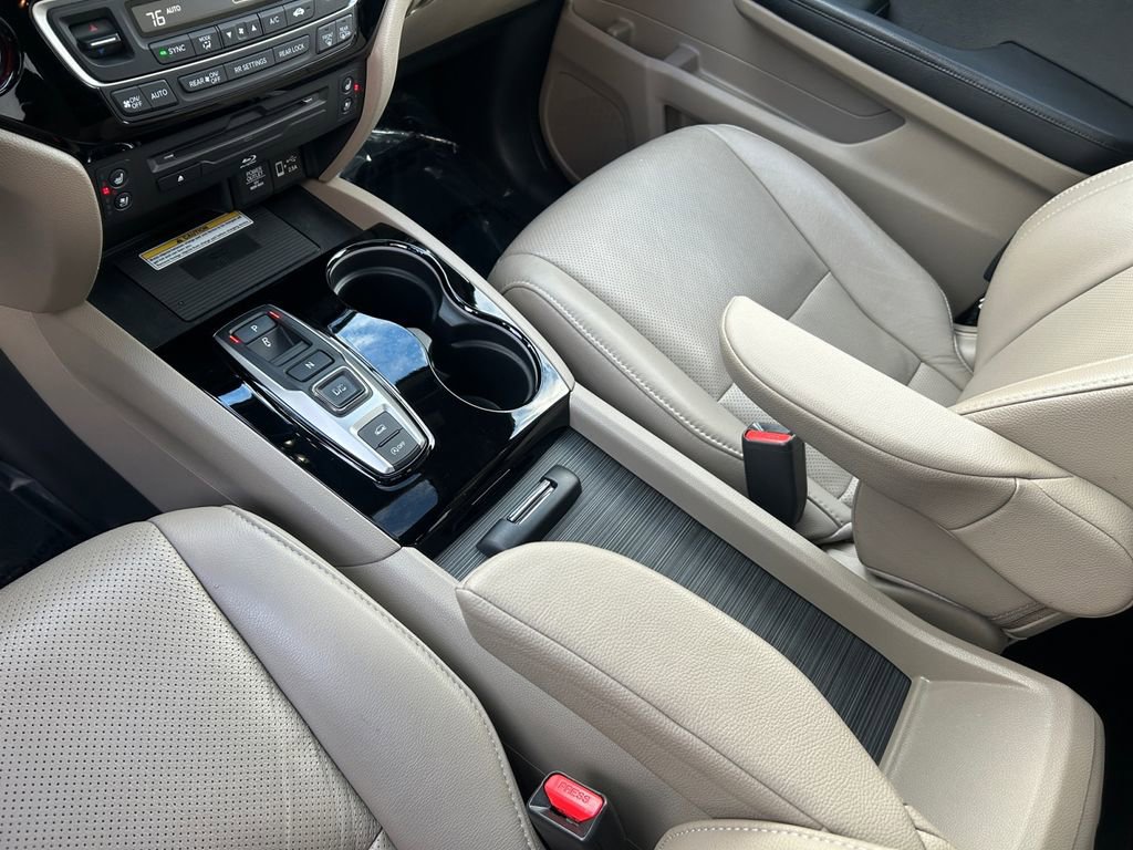 Used 2019 Honda Pilot Elite image 21
