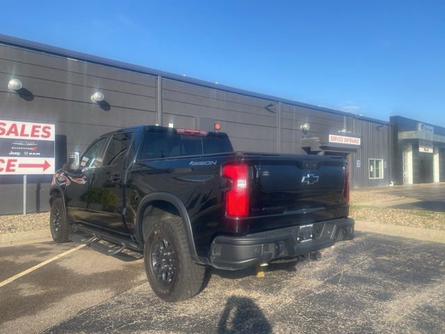 Used 2024 Chevrolet Silverado 1500 ZR2 w/ ZR2 Bison Edition AWD/4WD image 12