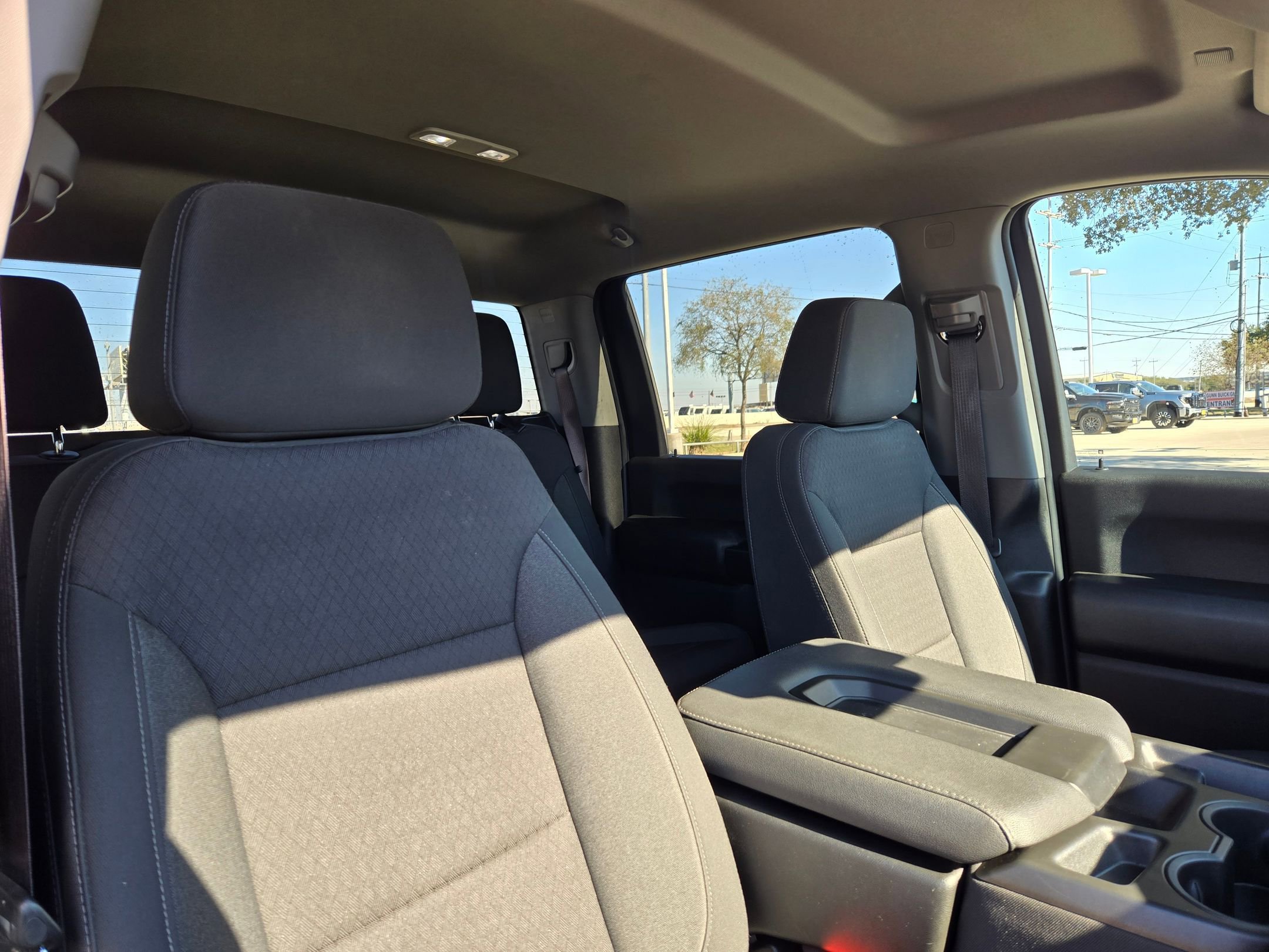 Certified 2024 Chevrolet Silverado 2500 Custom w/ Custom Value Package image 30