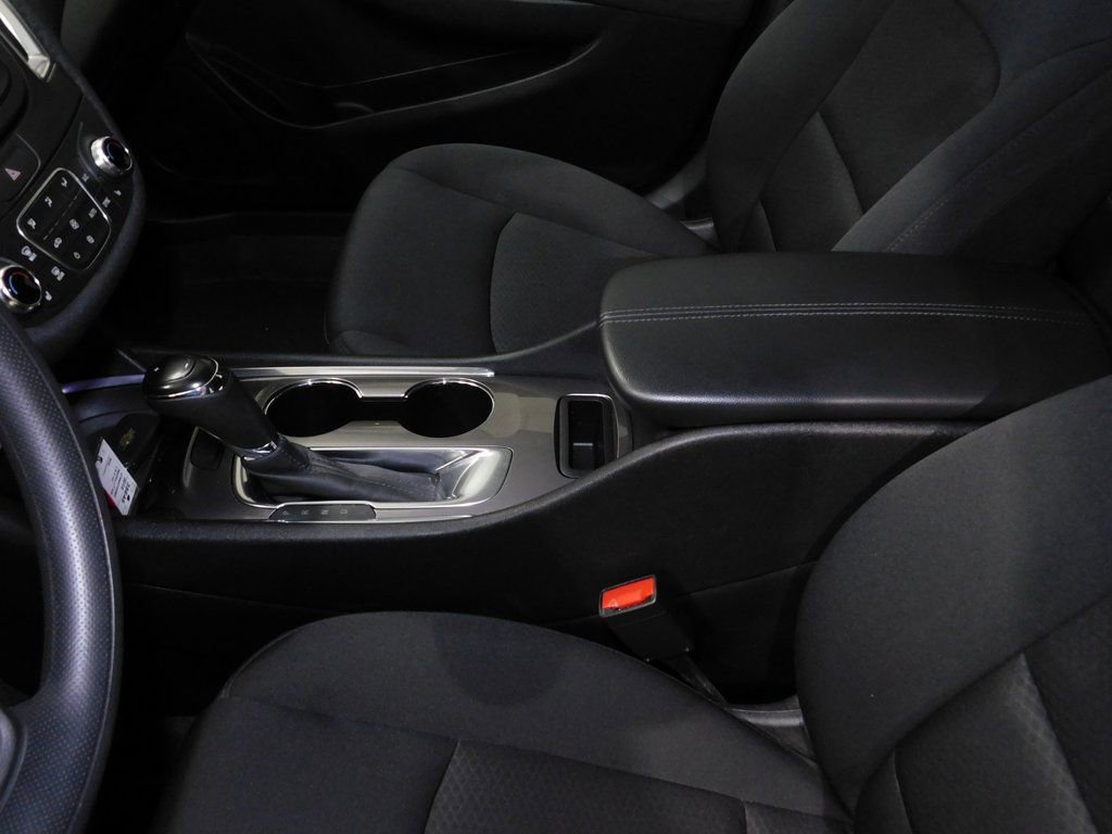 Used 2019 Chevrolet Malibu LT image 34