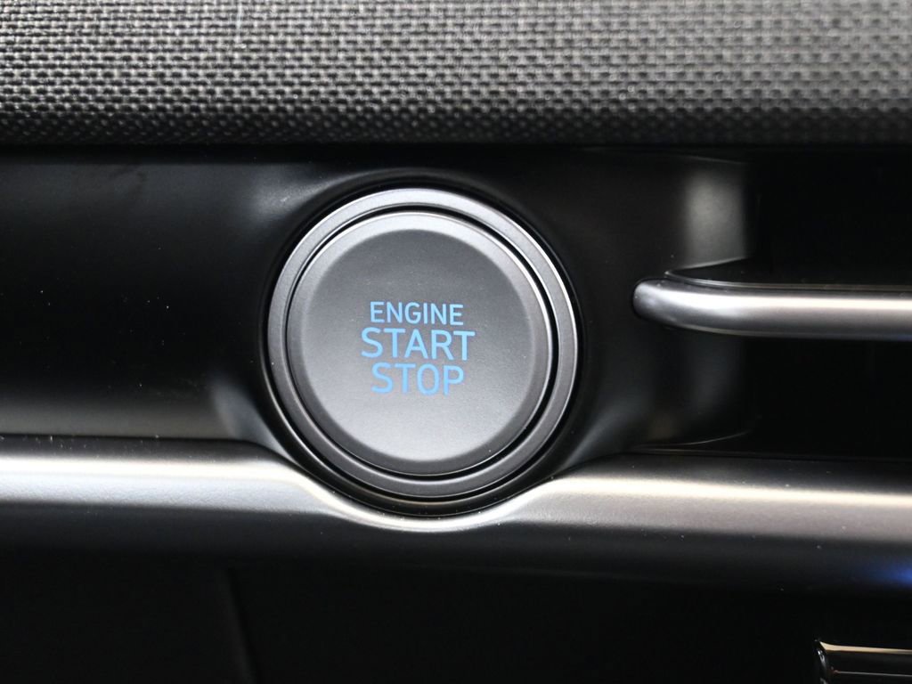 New 2026 Hyundai Tucson Limited image 32