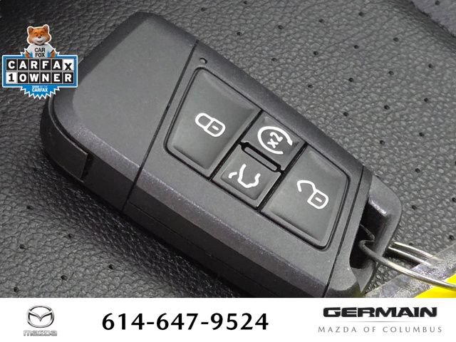 Used 2022 Volkswagen Tiguan SE AWD/4WD image 33