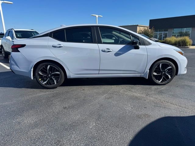 New 2025 Nissan Versa SR w/ Trunk Package image 6