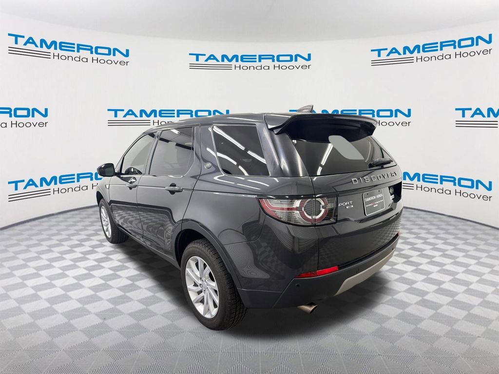 Used 2017 Land Rover Discovery Sport HSE AWD/4WD image 3