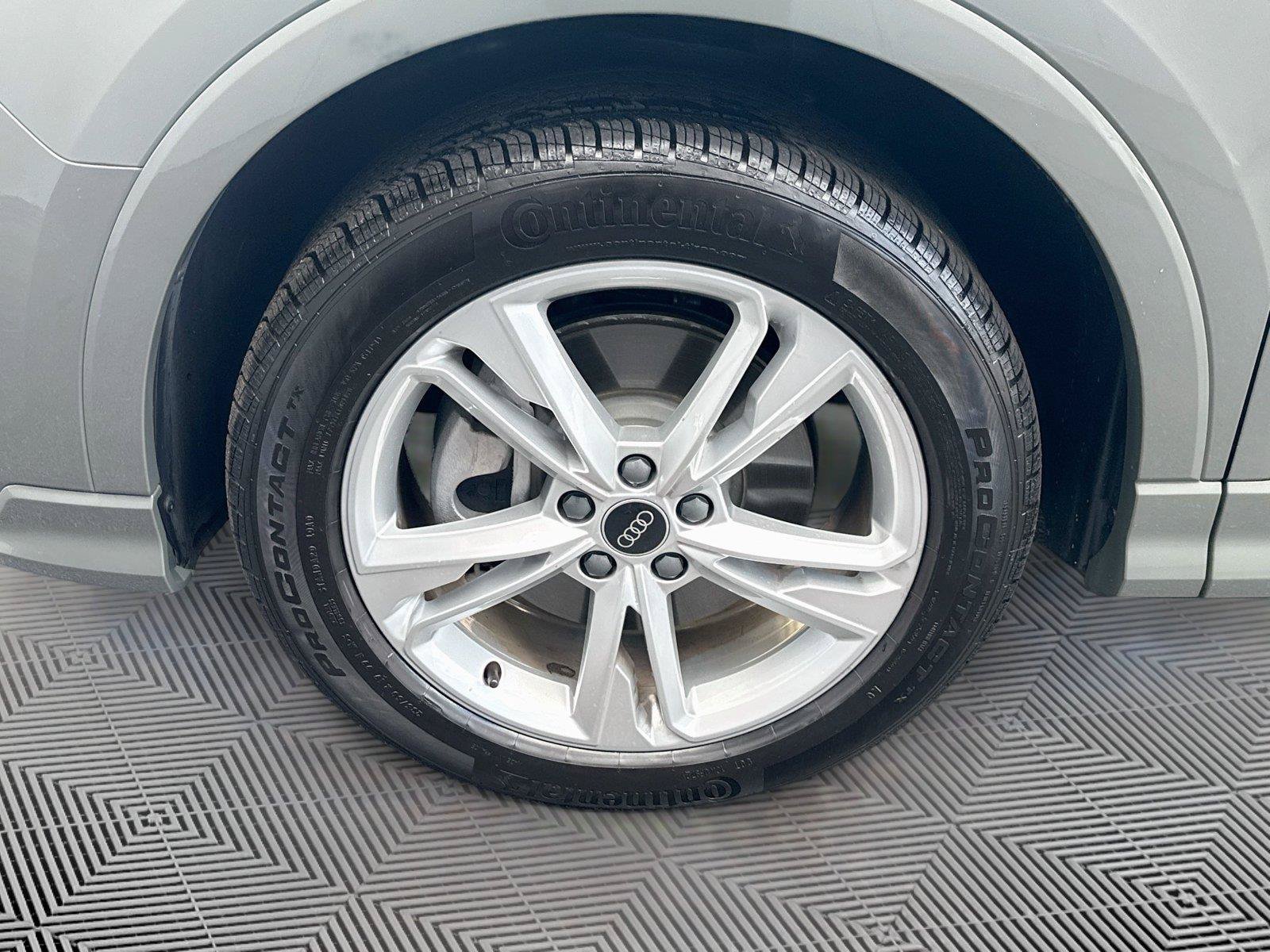 Certified 2024 Audi Q3 2.0T Premium Plus w/ Premium Plus Package AWD/4WD image 30
