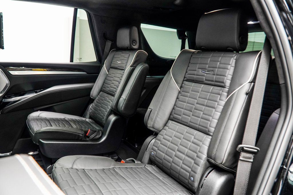 Used 2026 Cadillac Escalade Platinum Sport AWD/4WD image 57