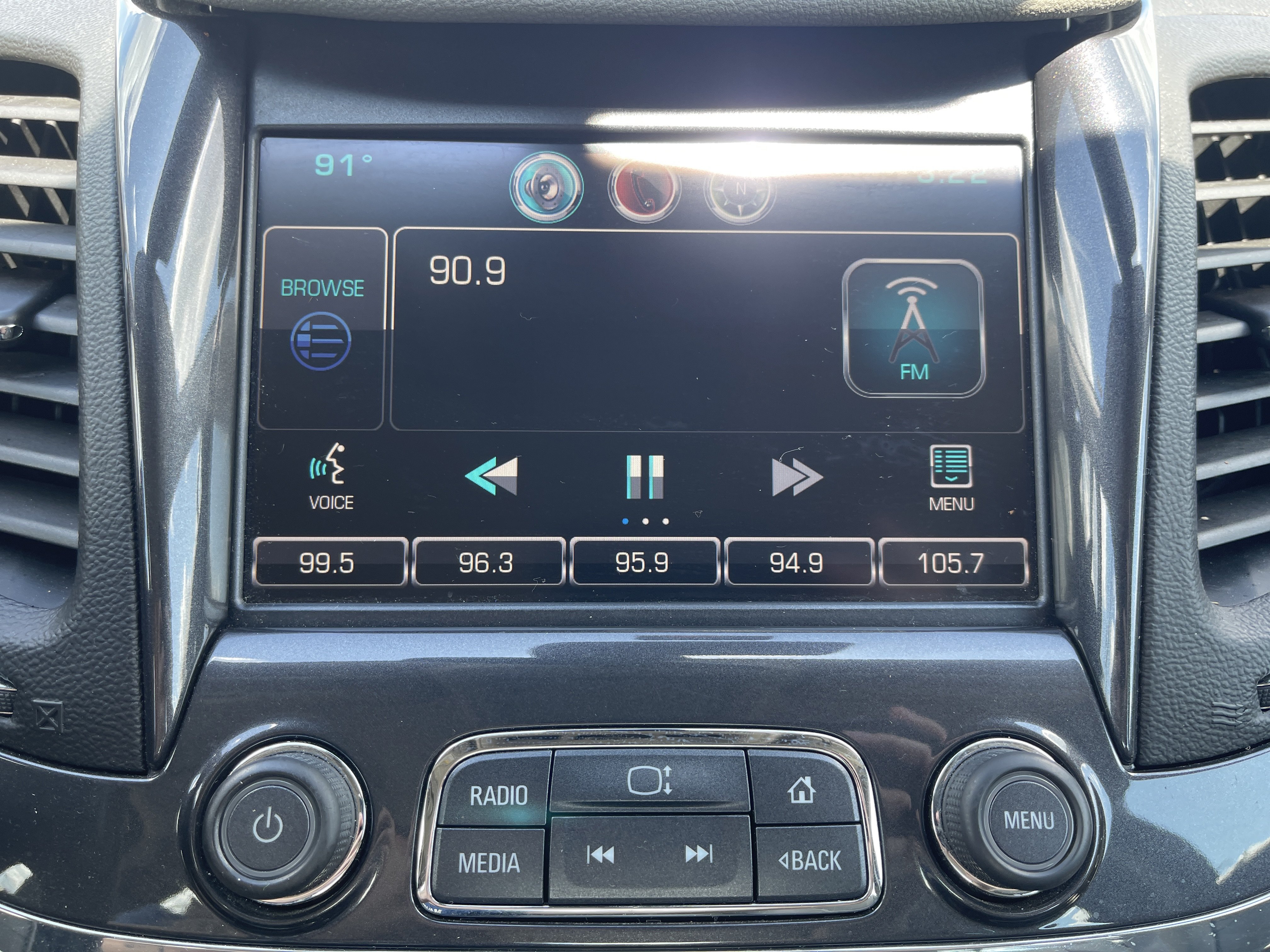 Used 2015 Chevrolet Impala LTZ FWD image 30