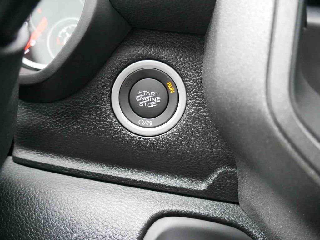 Used 2026 RAM 3500 Tradesman w/ Chrome Appearance Group image 36