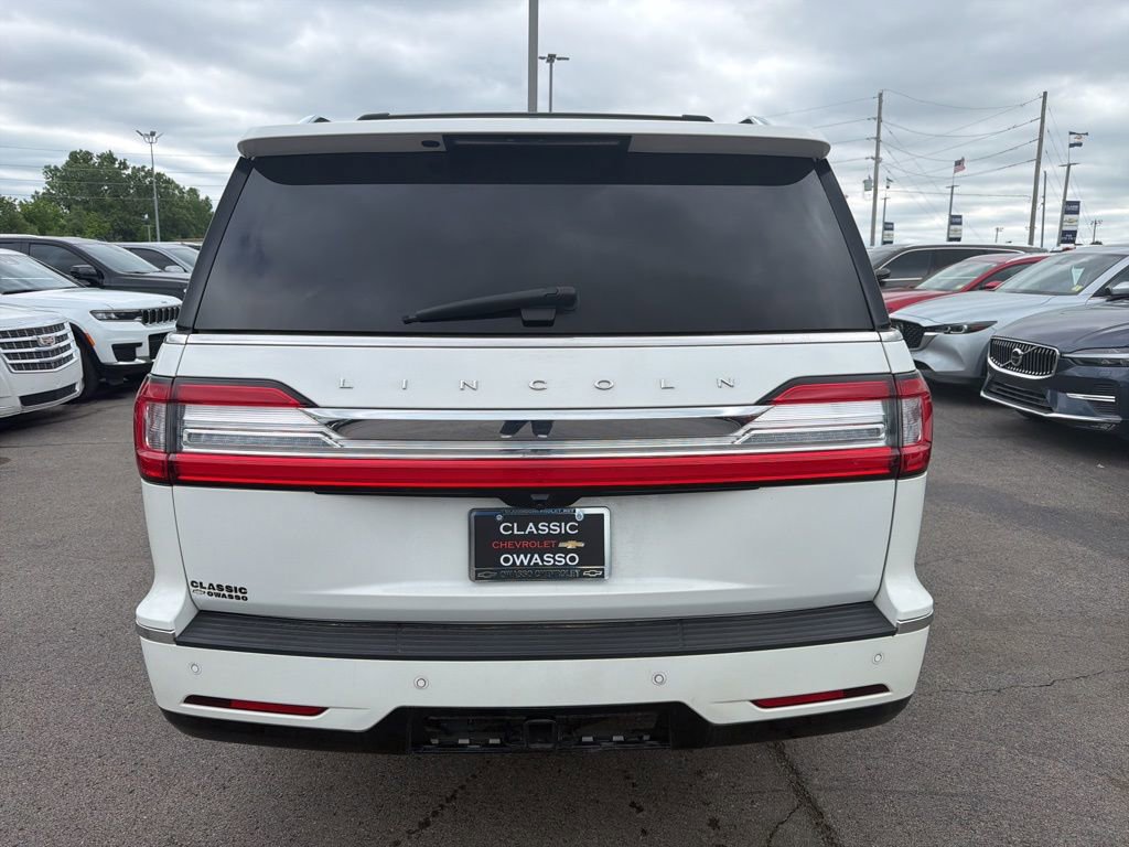 Used 2020 Lincoln Navigator Reserve w/ Equipment Group 208A Reserve AWD/4WD image 6